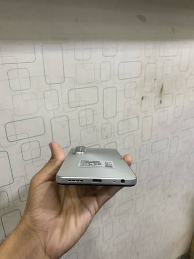 Infinix Hot 60i