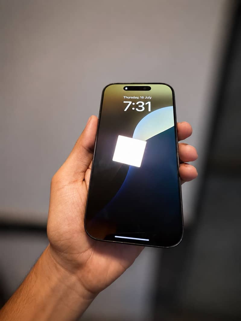 IPhone 16 Pro 3