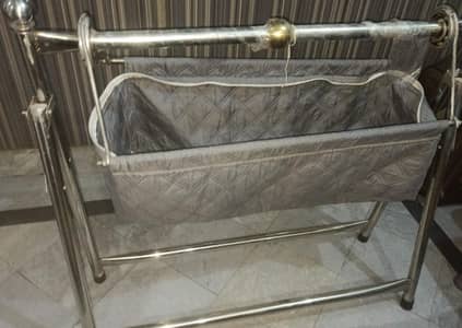 Baby swing jhulangi