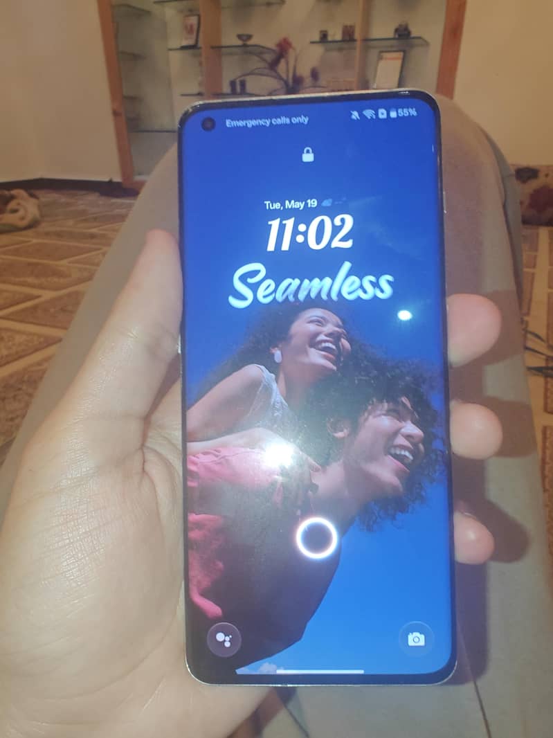 One Plus 10 Pro 4