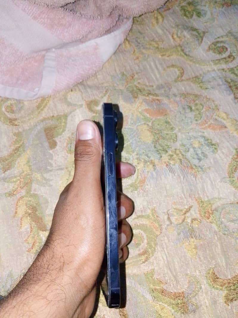 IPHONE 14 PRO MAX 3