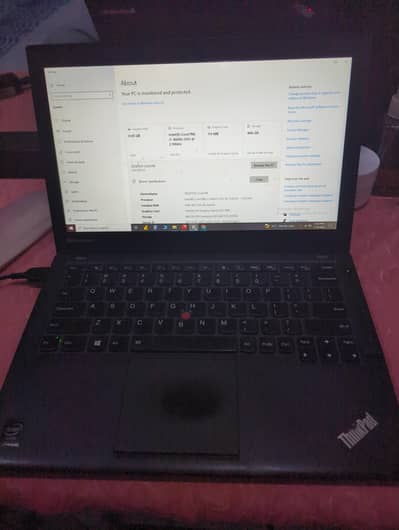 Lenovo Thinkpad core i7 8GB 500GB SSD