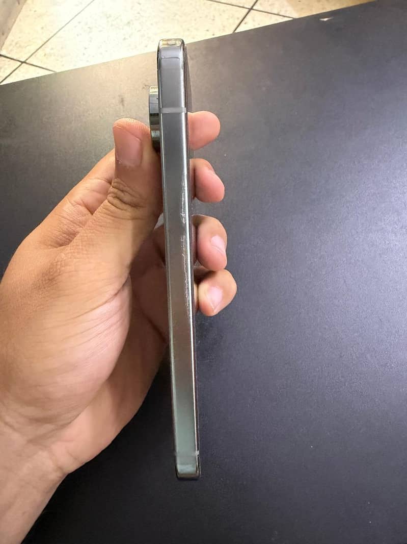 Google Pixel 9 Pro 4