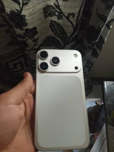 Iphone Xr convert to 17 pro max premium body Color White