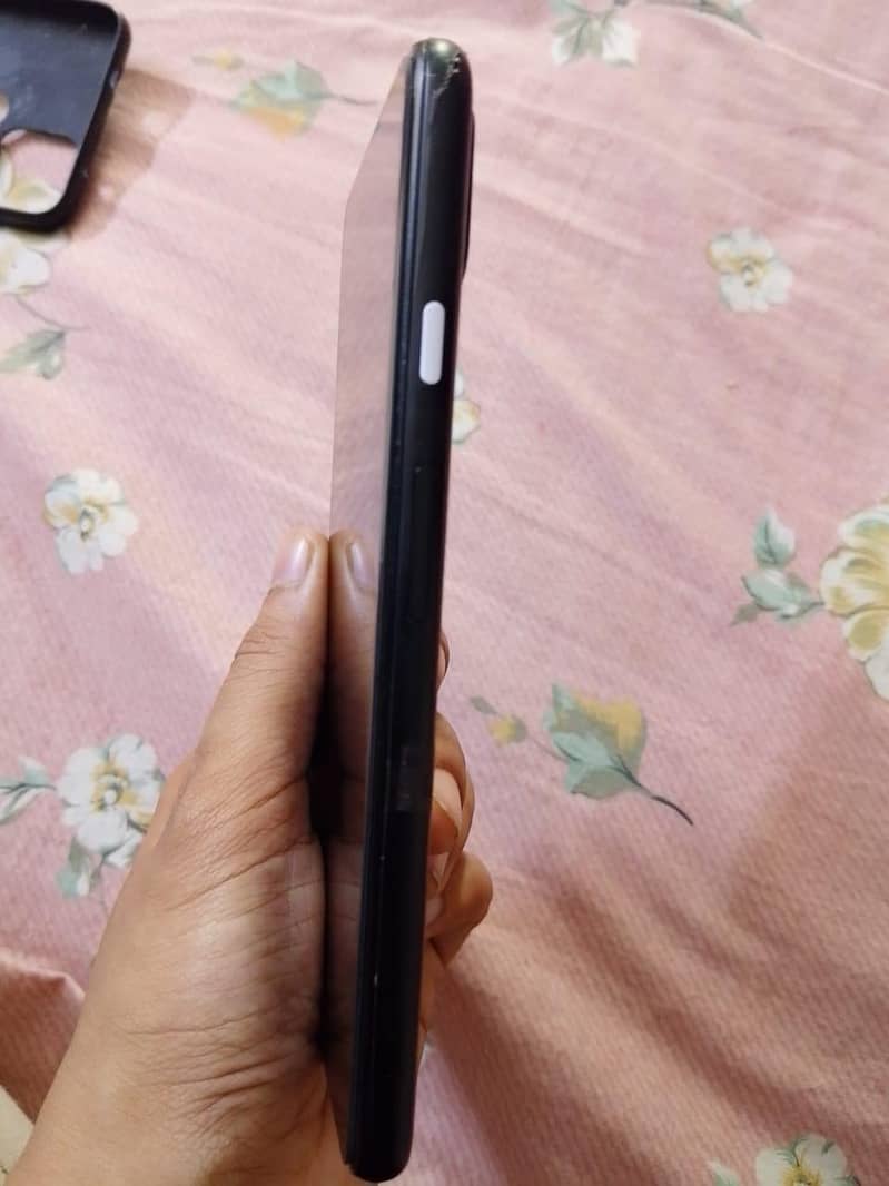 Pixel 4a 1