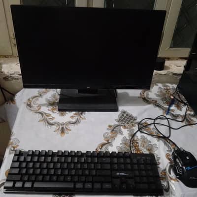 Gaming pc with lcd
