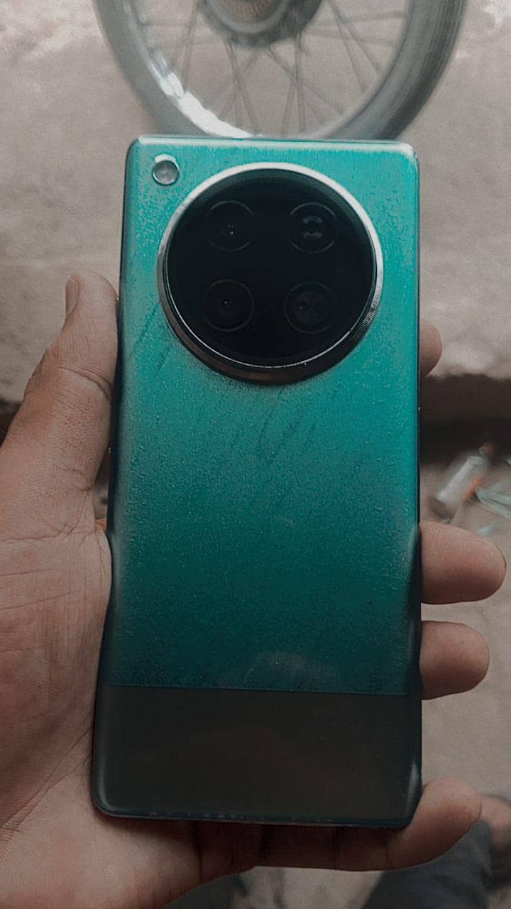 Infinix Zero 40 1
