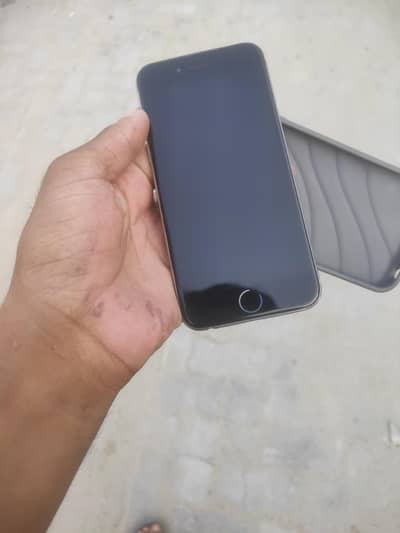 Apple iPhone 6