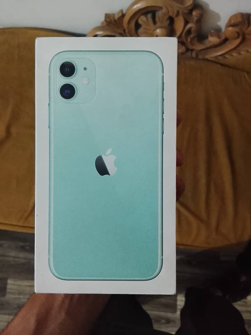 Apple iPhone 11 7