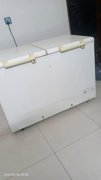 Deep Freezer for Sale - Achi Condition