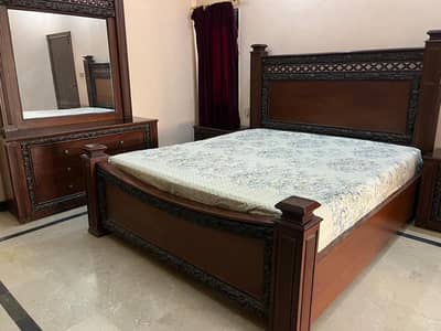 King  Size Bed with dressing/side tables & mattress