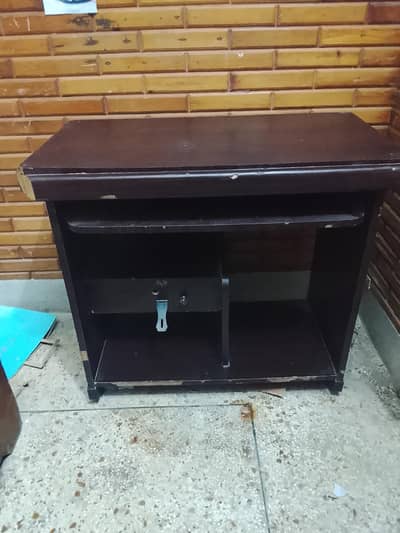 Study table/Office table in good condition