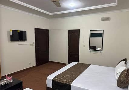 Luxuary In Guest House Karachi