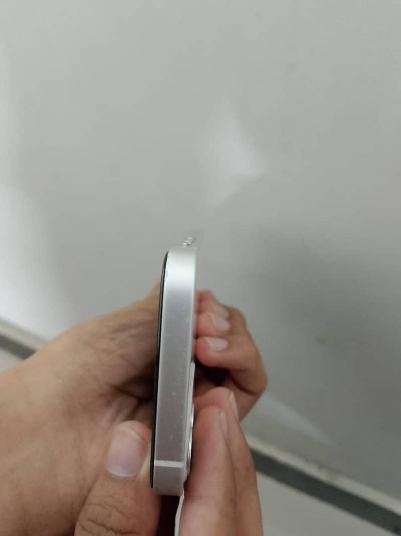 iphone12 mini 4
