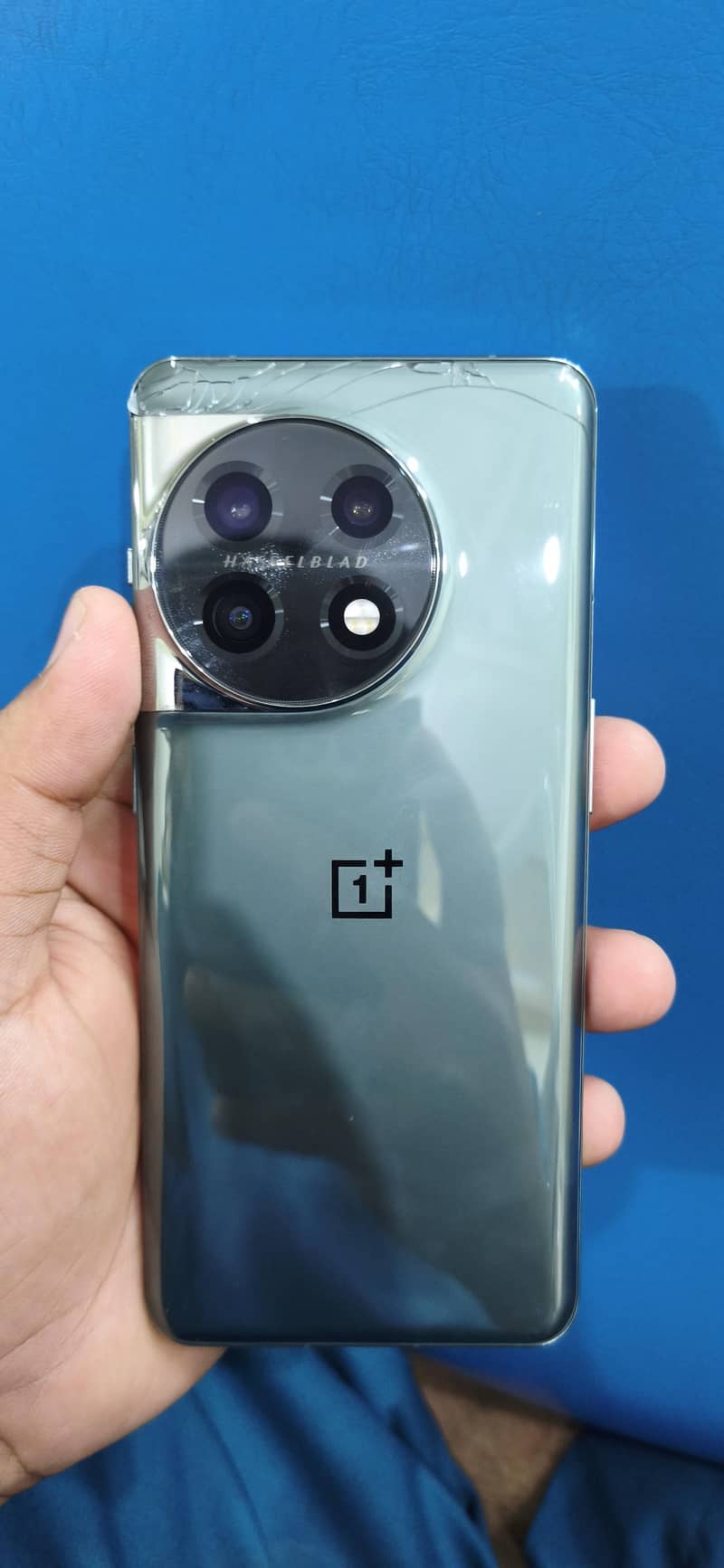 One Plus 11 6