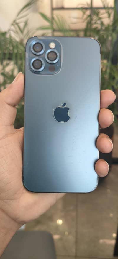 Apple iPhone 12 Pro