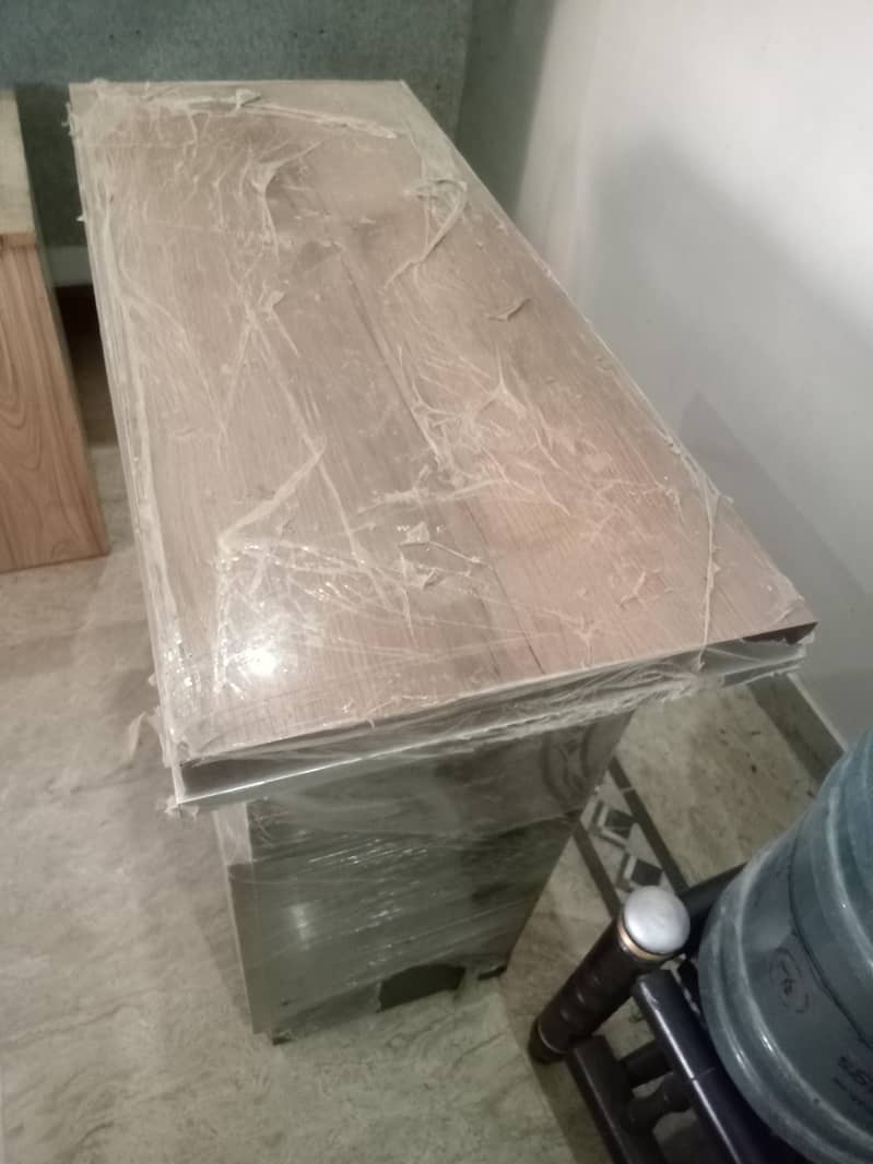 office table 0