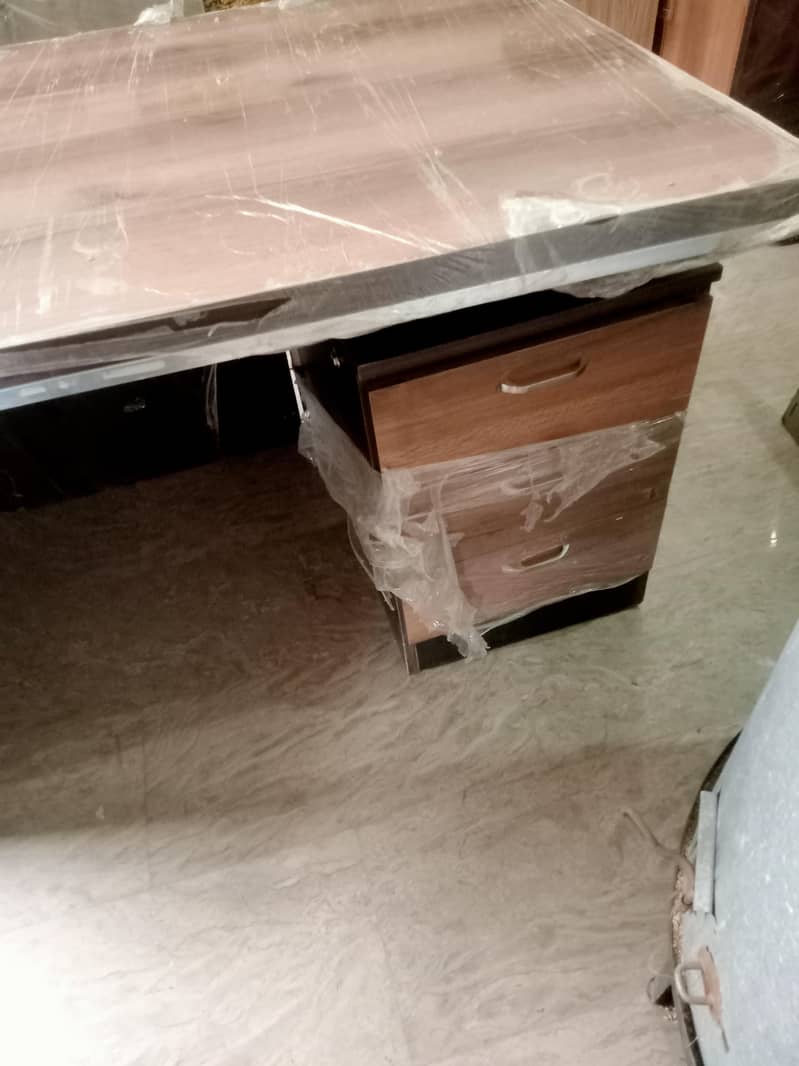 office table 8
