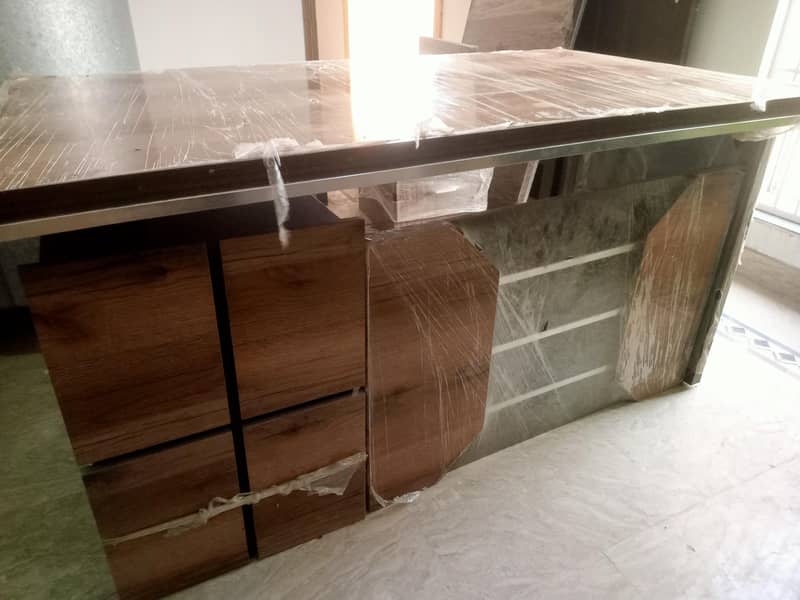 office table 10