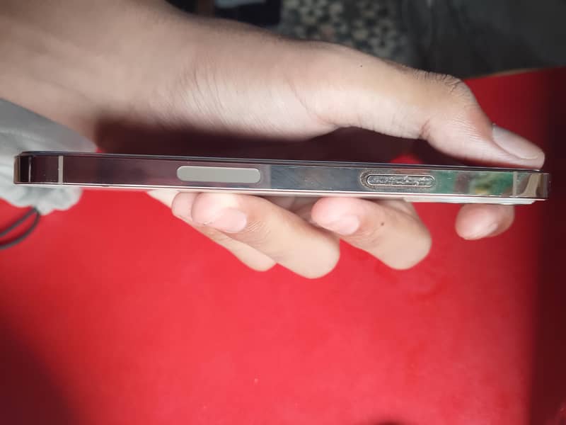 iphone 12pro 3