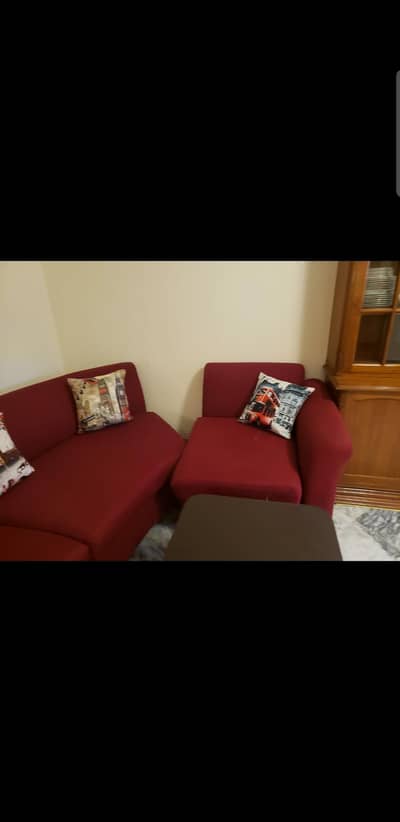 rond 5 pis  sofa  bahria town phase 4