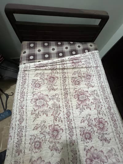 Single Bed for Sale – Good Condition