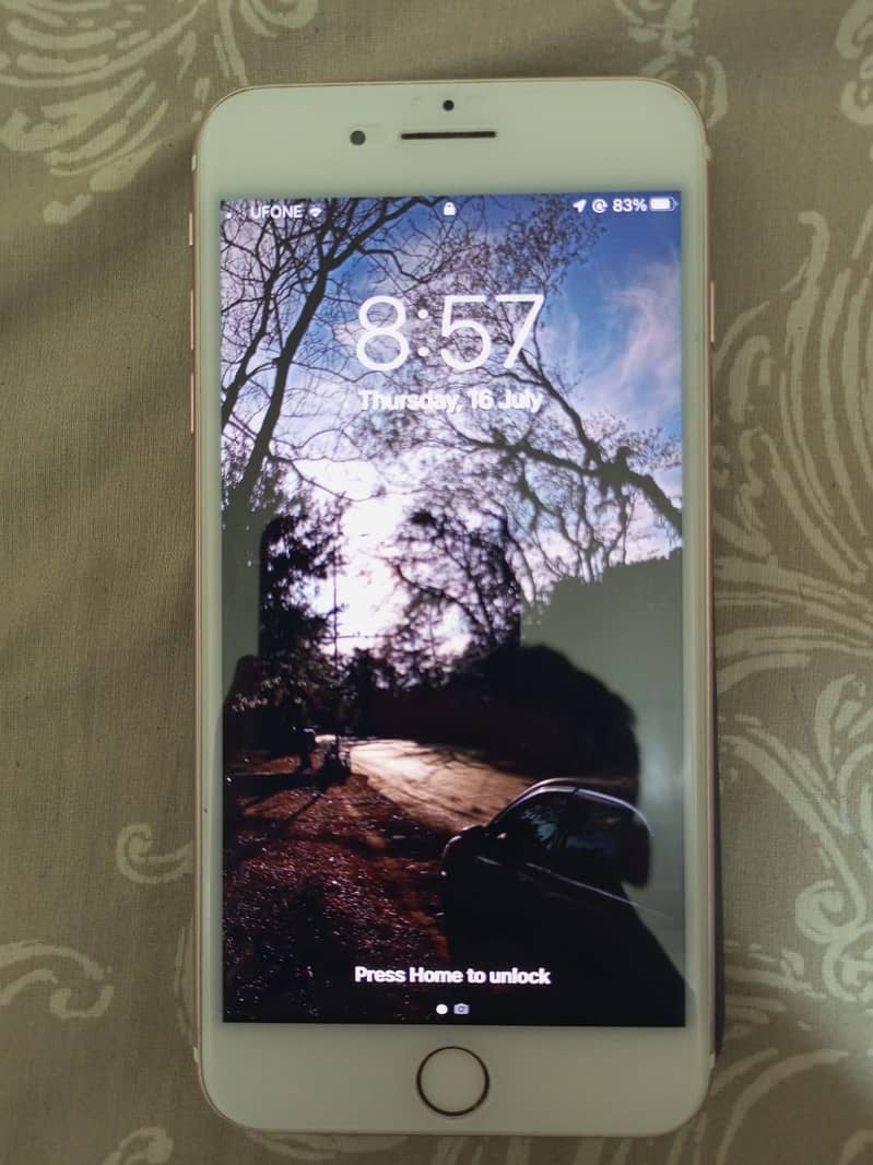 Apple iPhone 7 Plus 7