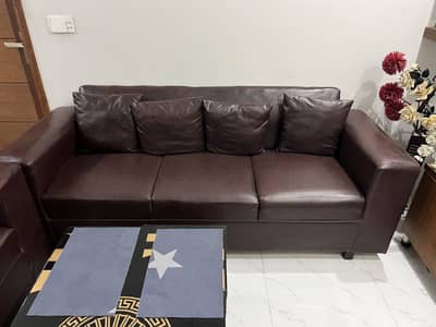 6 seater sofa very good condition