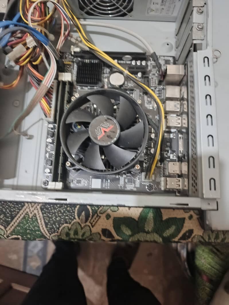 intel core i3 5th Generation 1