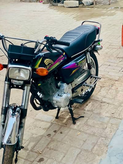 Crown 125 5 gear self start