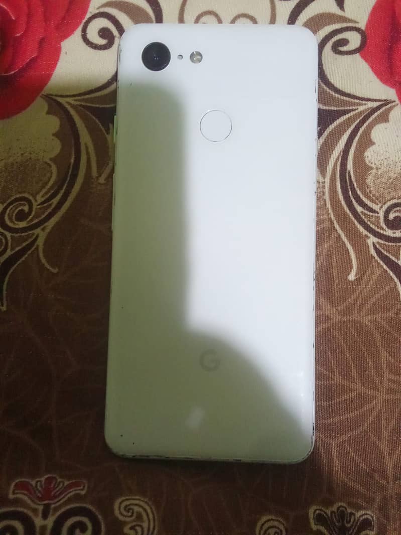 Google Pixel 3 5