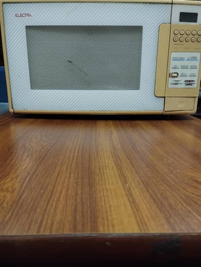 microwave oven