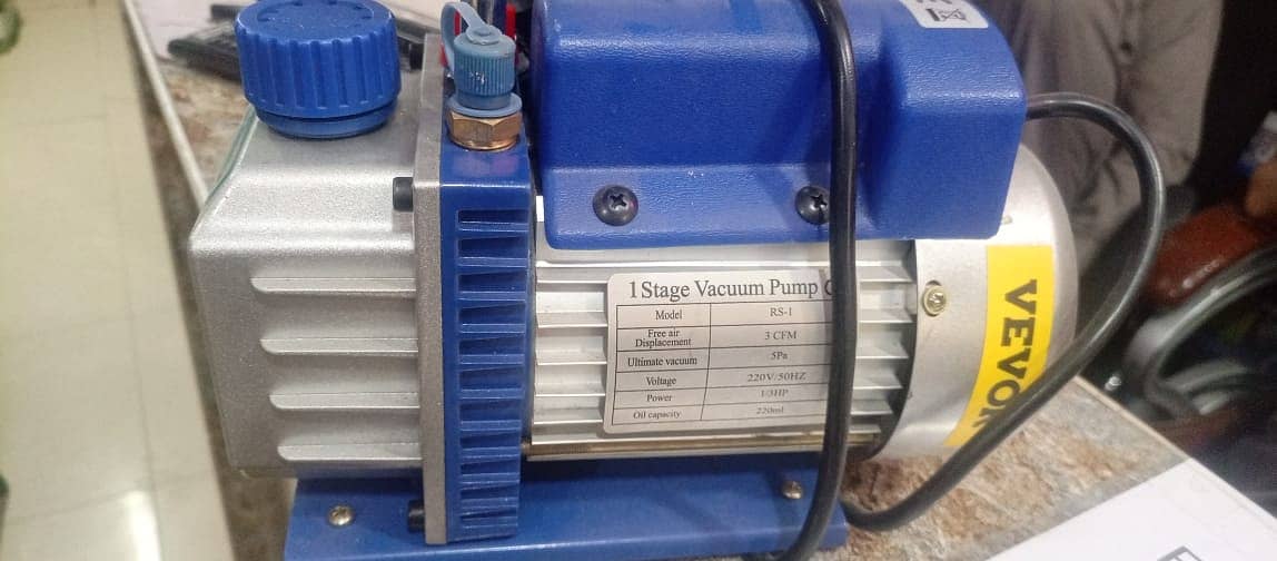 Vacuum pump 2