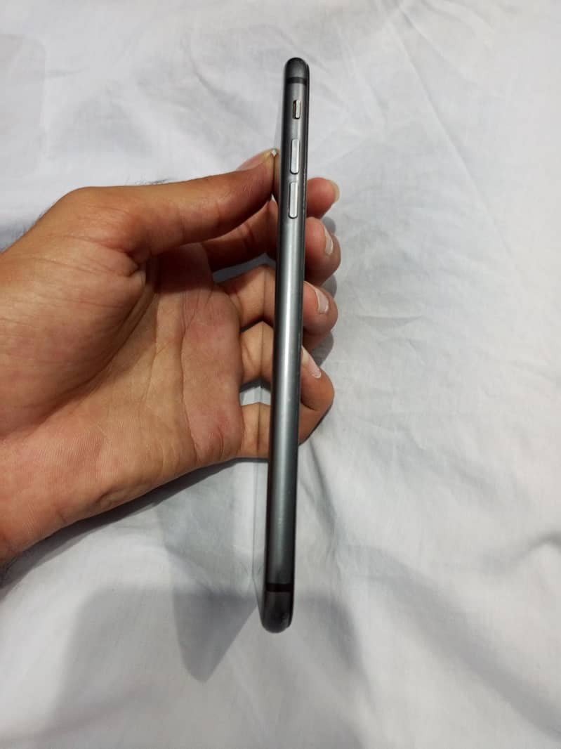 Apple iPhone 8 Plus 8