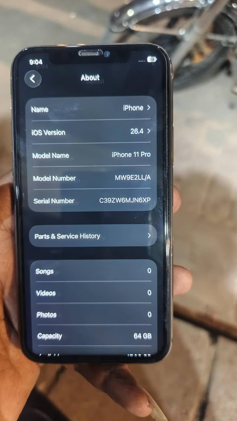 IPHONE 11 PRO 7