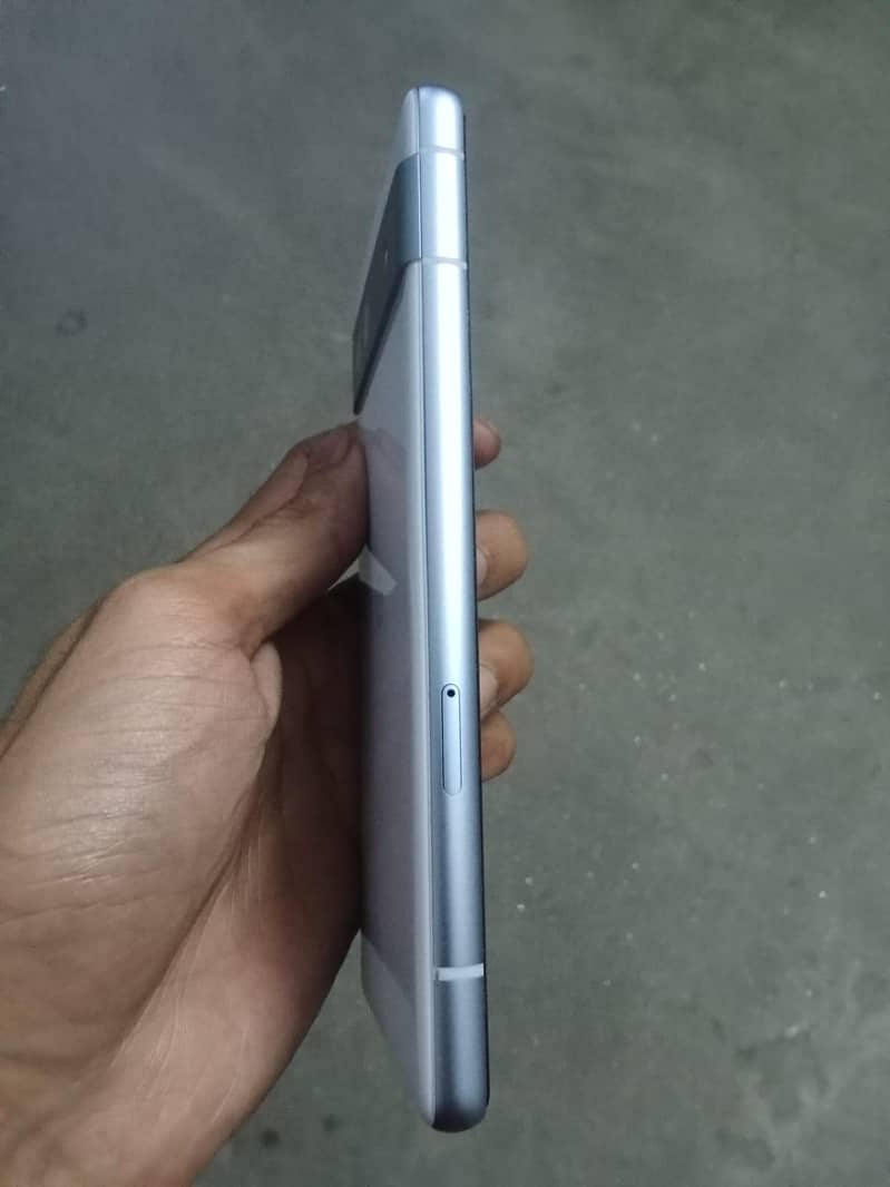 Google Pixel 7a 3