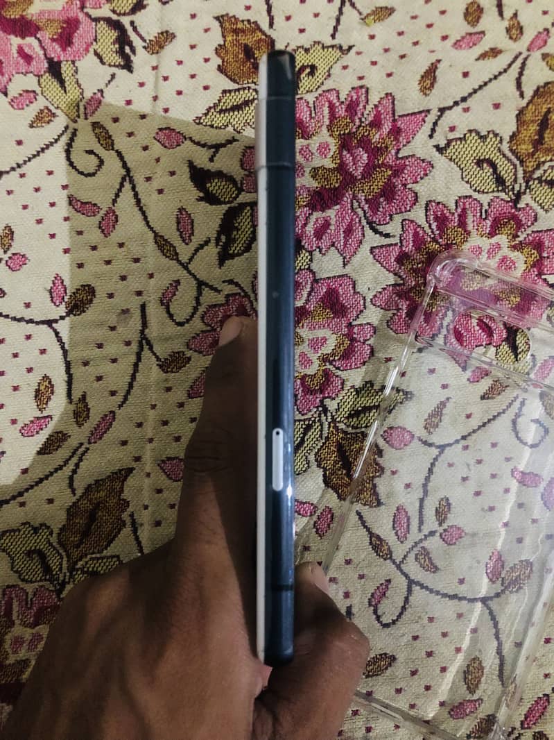 Google Pixel 7a 15