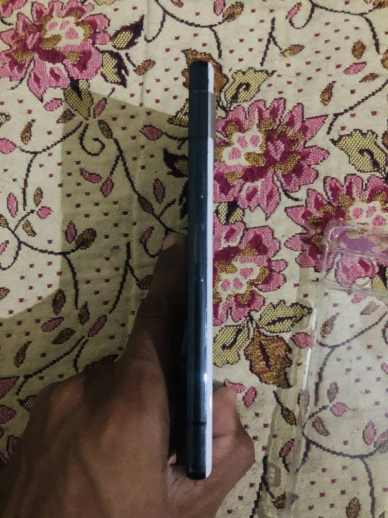 Google Pixel 7a 17