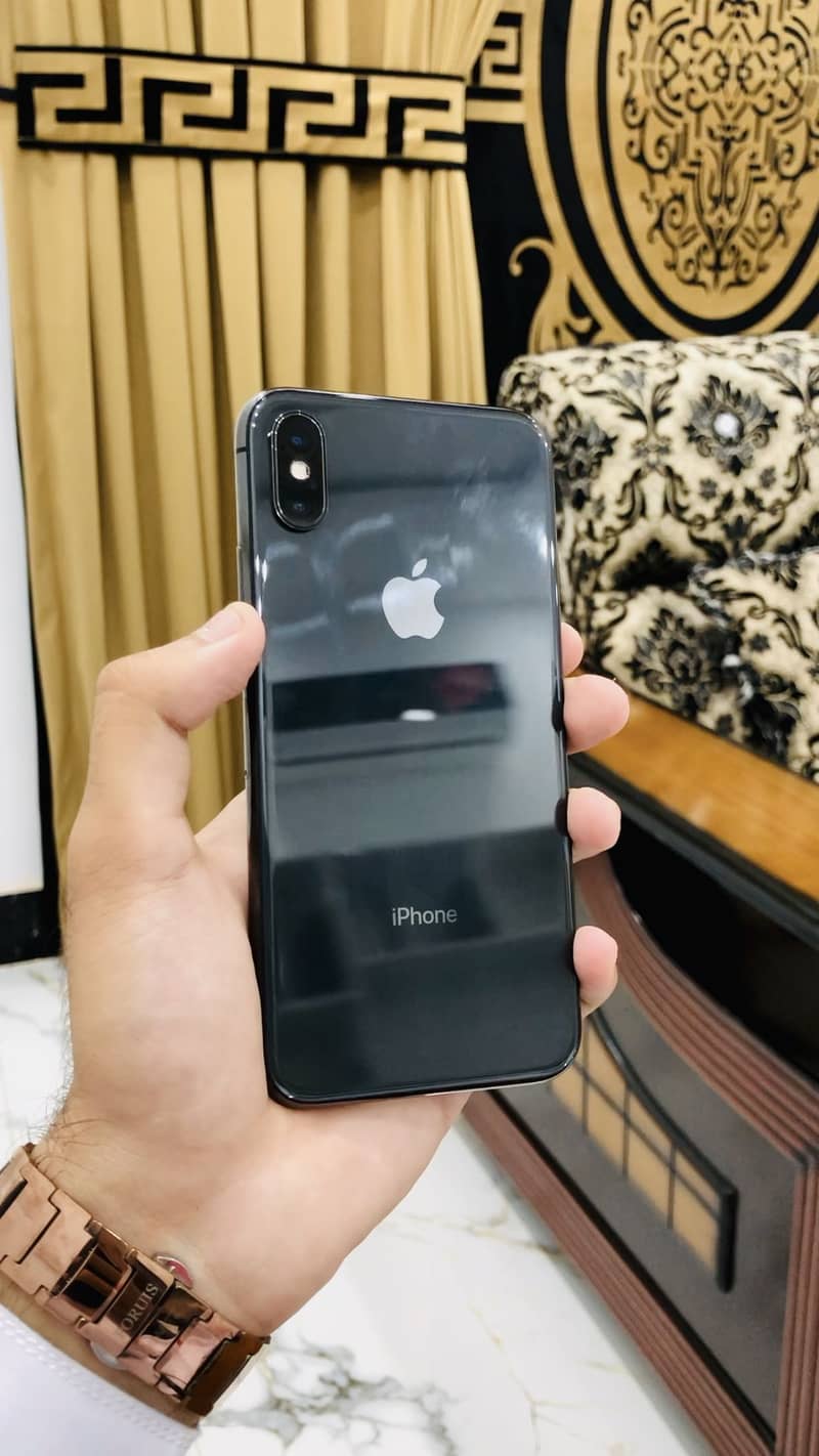 Apple iPhone X 1