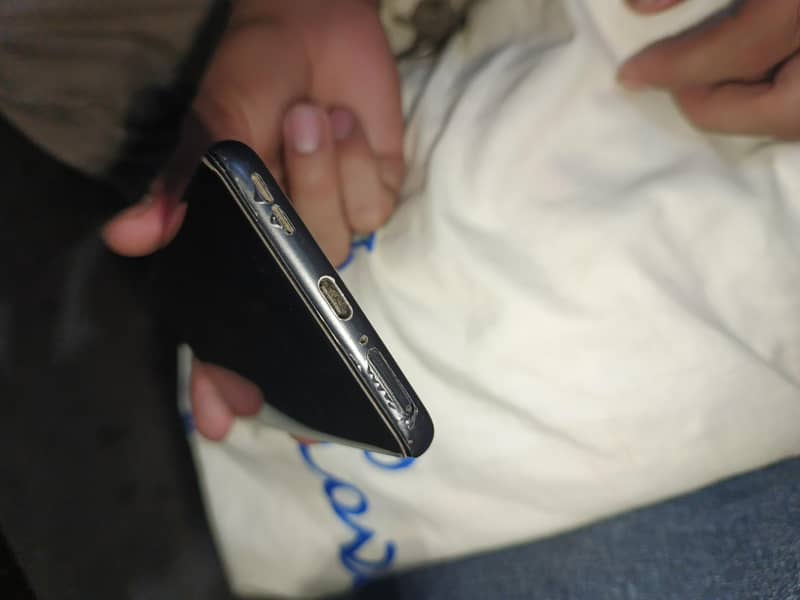 One Plus 10 Pro 4