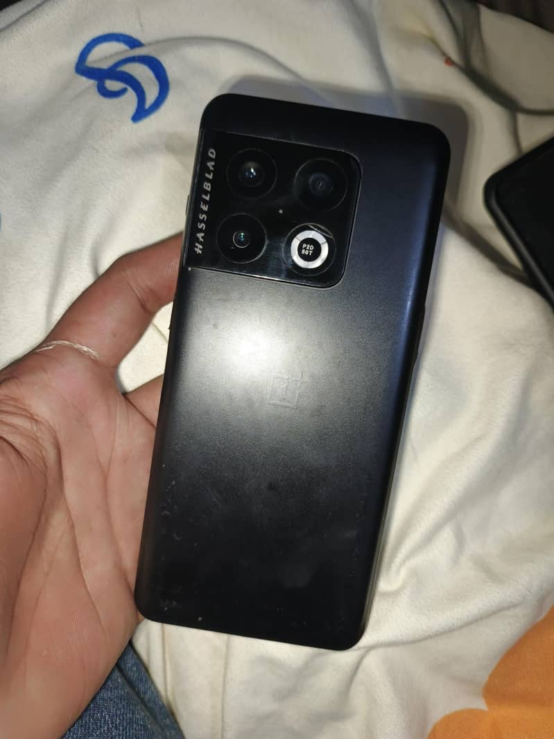 One Plus 10 Pro 0