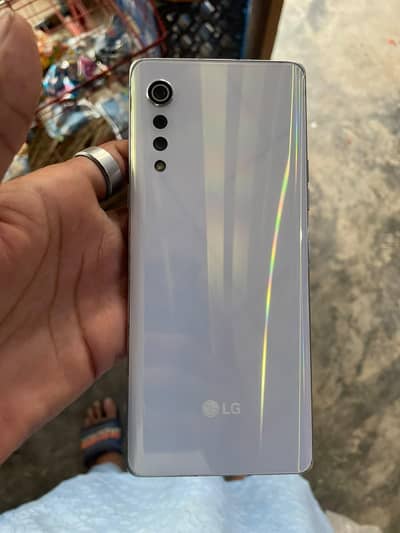 LG Velvet