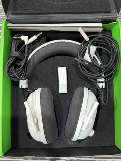 Razer Blackshark V2 PRO white edition Wireless