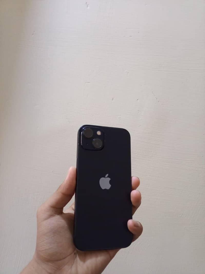 Apple iPhone 13 3