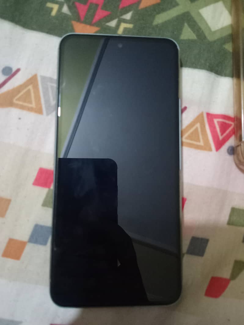 Google Pixel 8 4