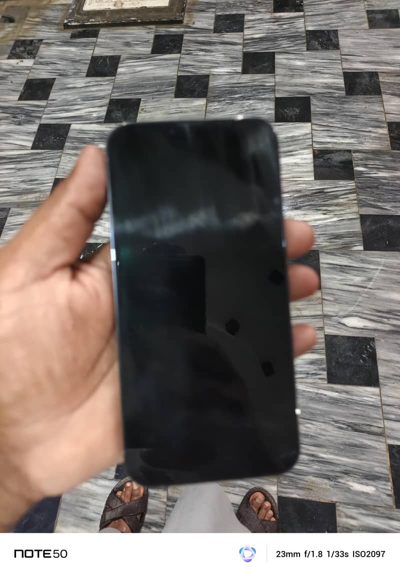 Apple iPhone 13 Pro Max 8