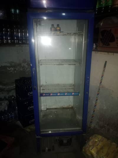 urgent sale freezer location shahdar Lahore