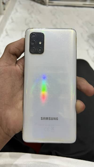 Samsung A71