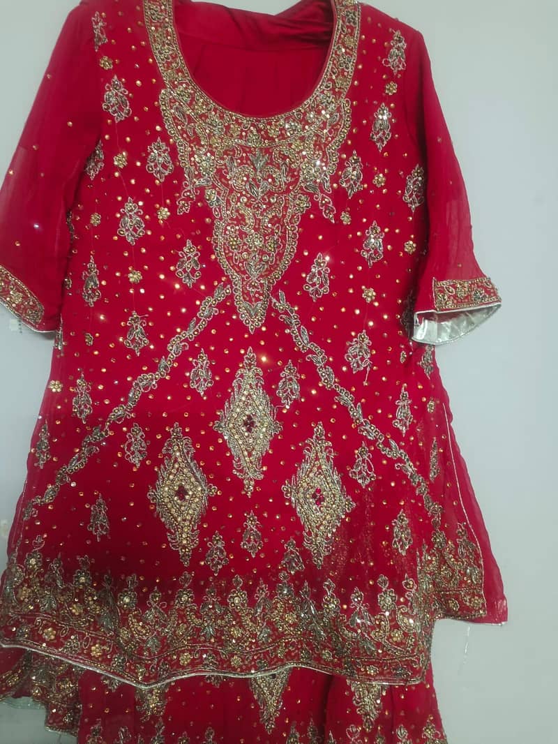 شادی بیاہ کے ملبوسات 12