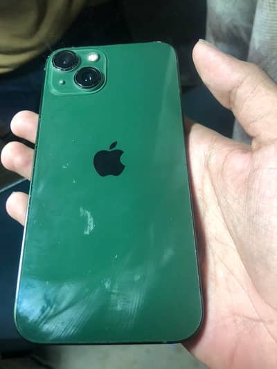 Apple iPhone 13